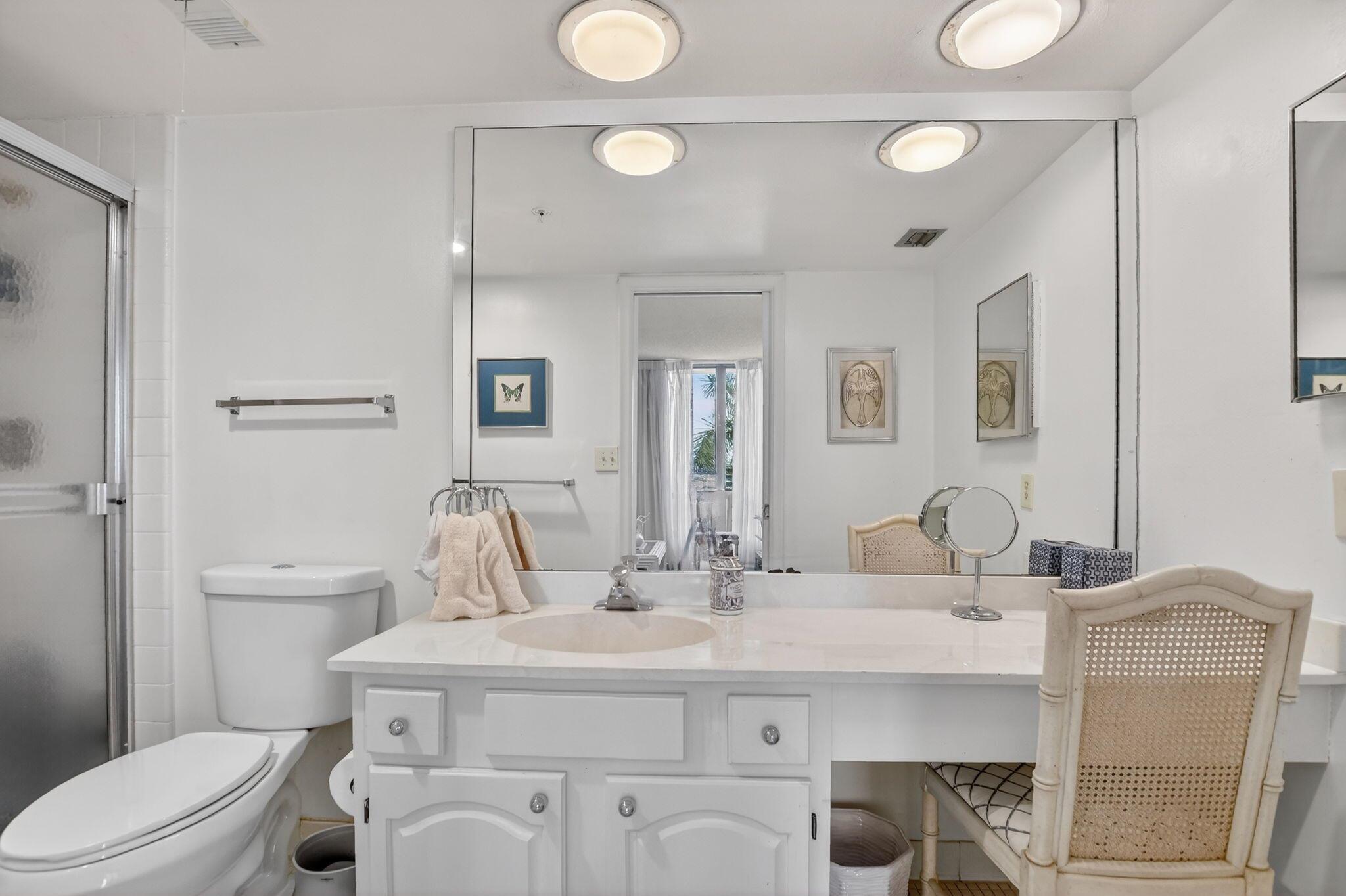 Lakewood Midrise - Residential Lease