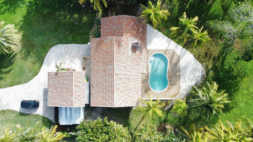 Dixons 94-32 B - Residential