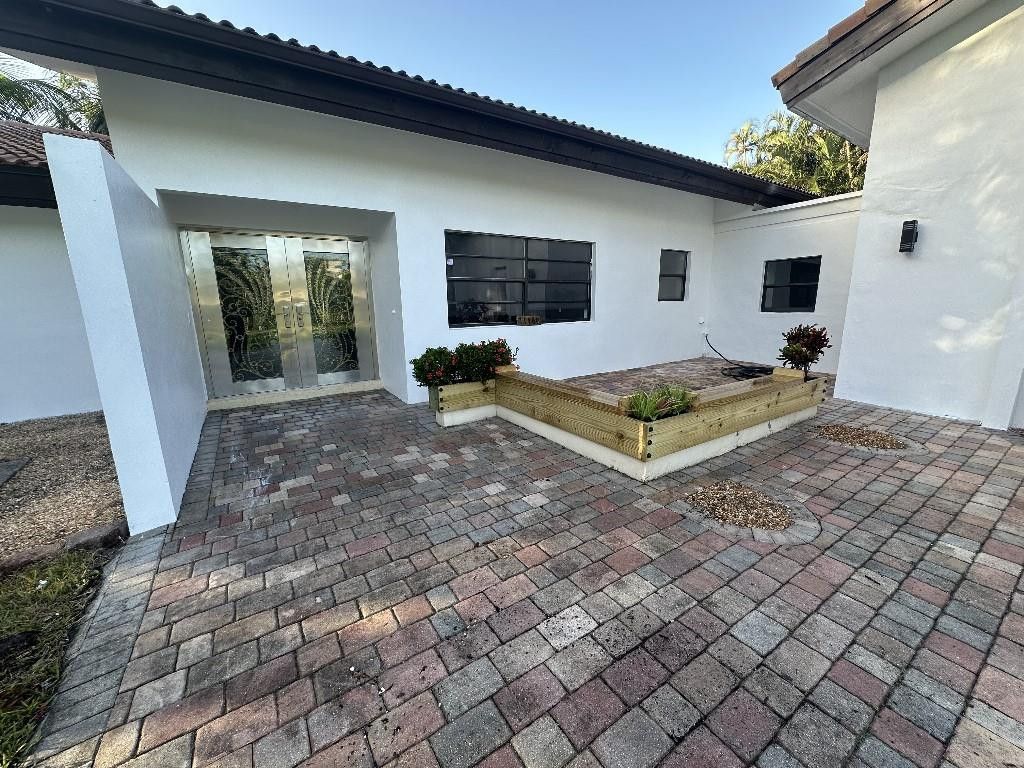Photo of 11460 SW 1st Court, Plantation, FL 33325 (MLS # F10551197)