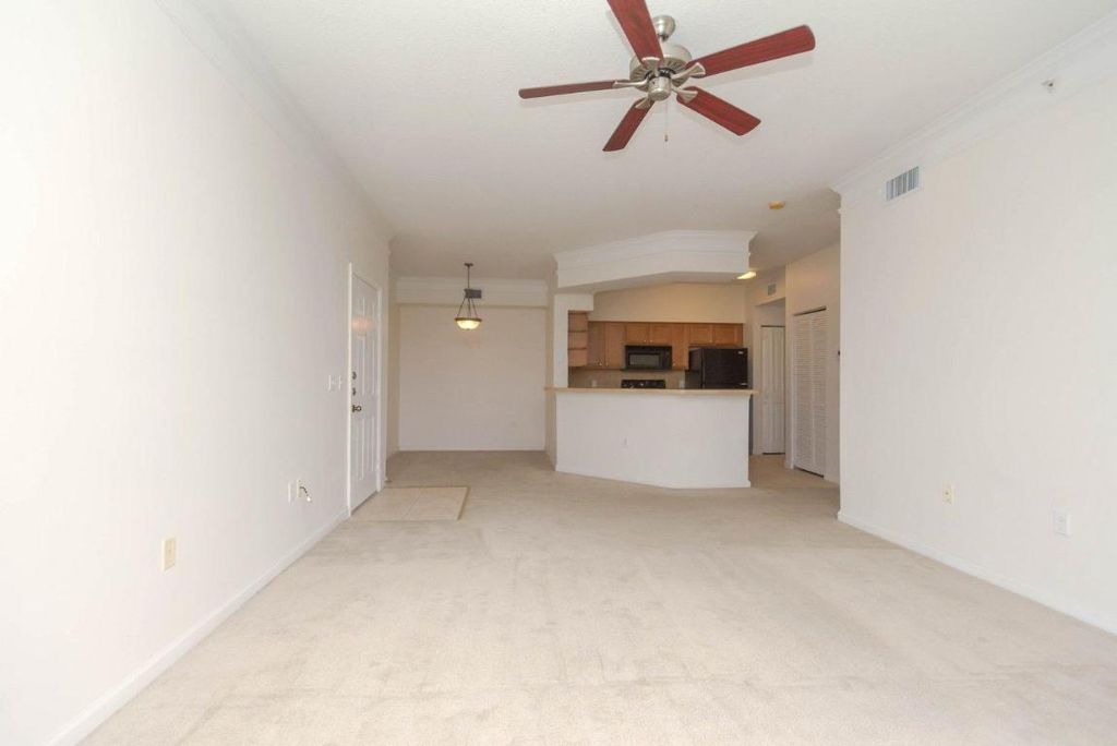 Photo of 3308 Myrtlewood Circle E #3308, Palm Beach Gardens, FL 33418 (MLS # R10956205)