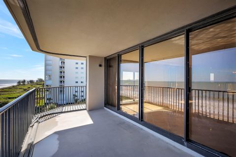 A home in Hutchinson Island