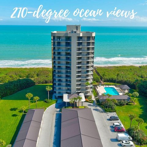 A home in Hutchinson Island