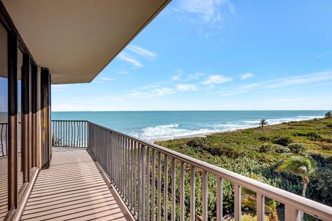 A home in Hutchinson Island