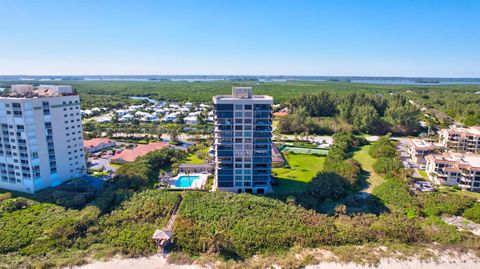 A home in Hutchinson Island