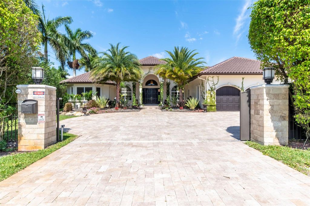 Photo of 1203 NW 121st Ave, Plantation, FL 33323 (MLS # F10542342)