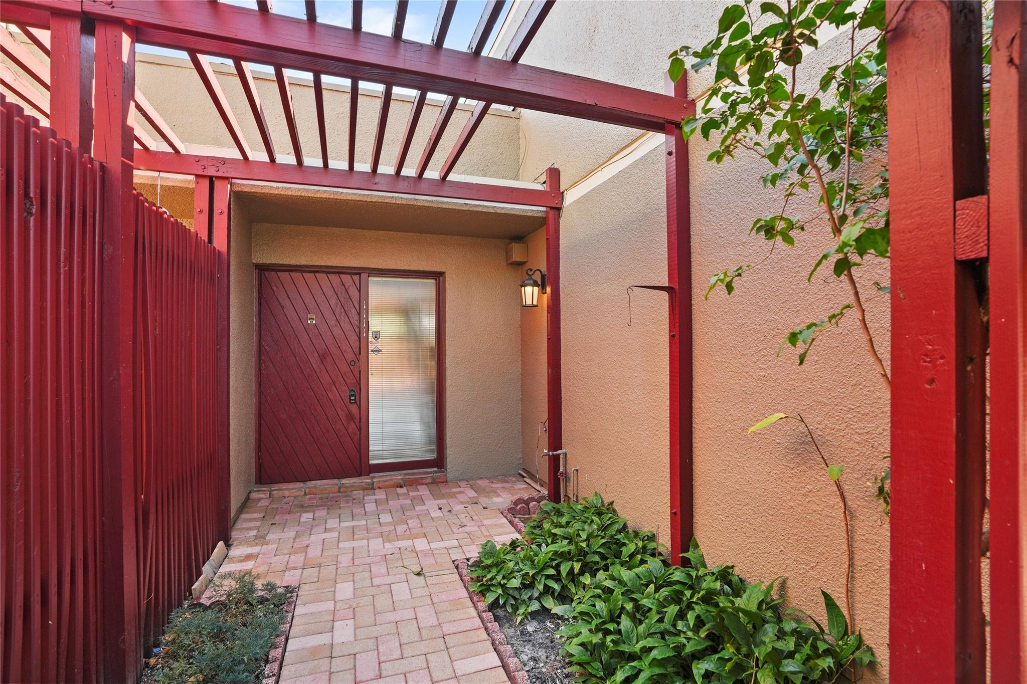 Villas West - Residential