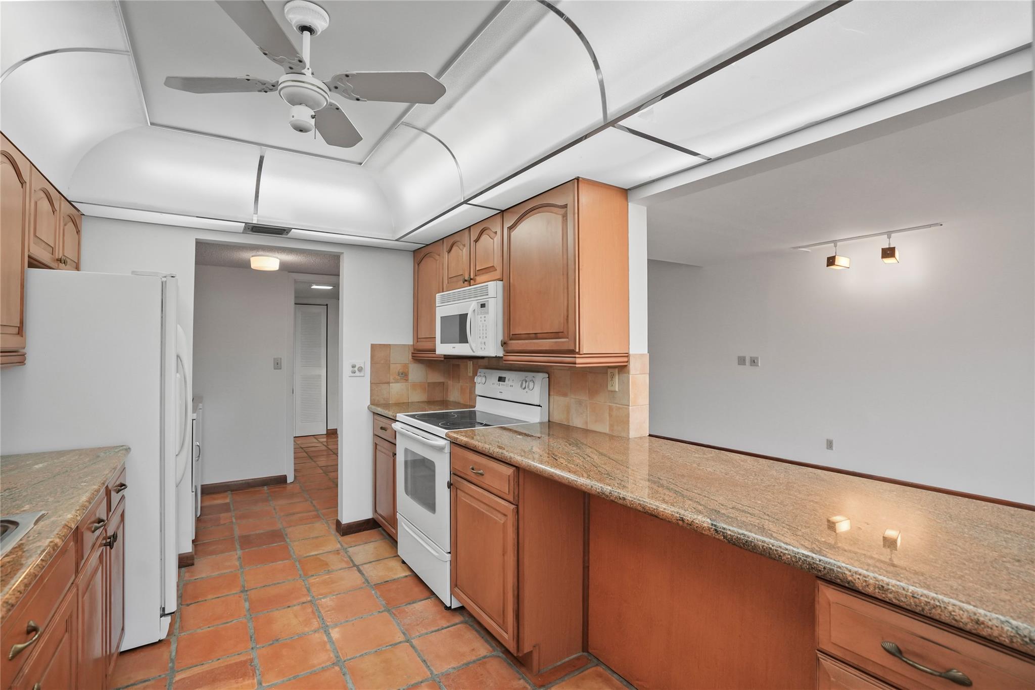 Villas West - Residential