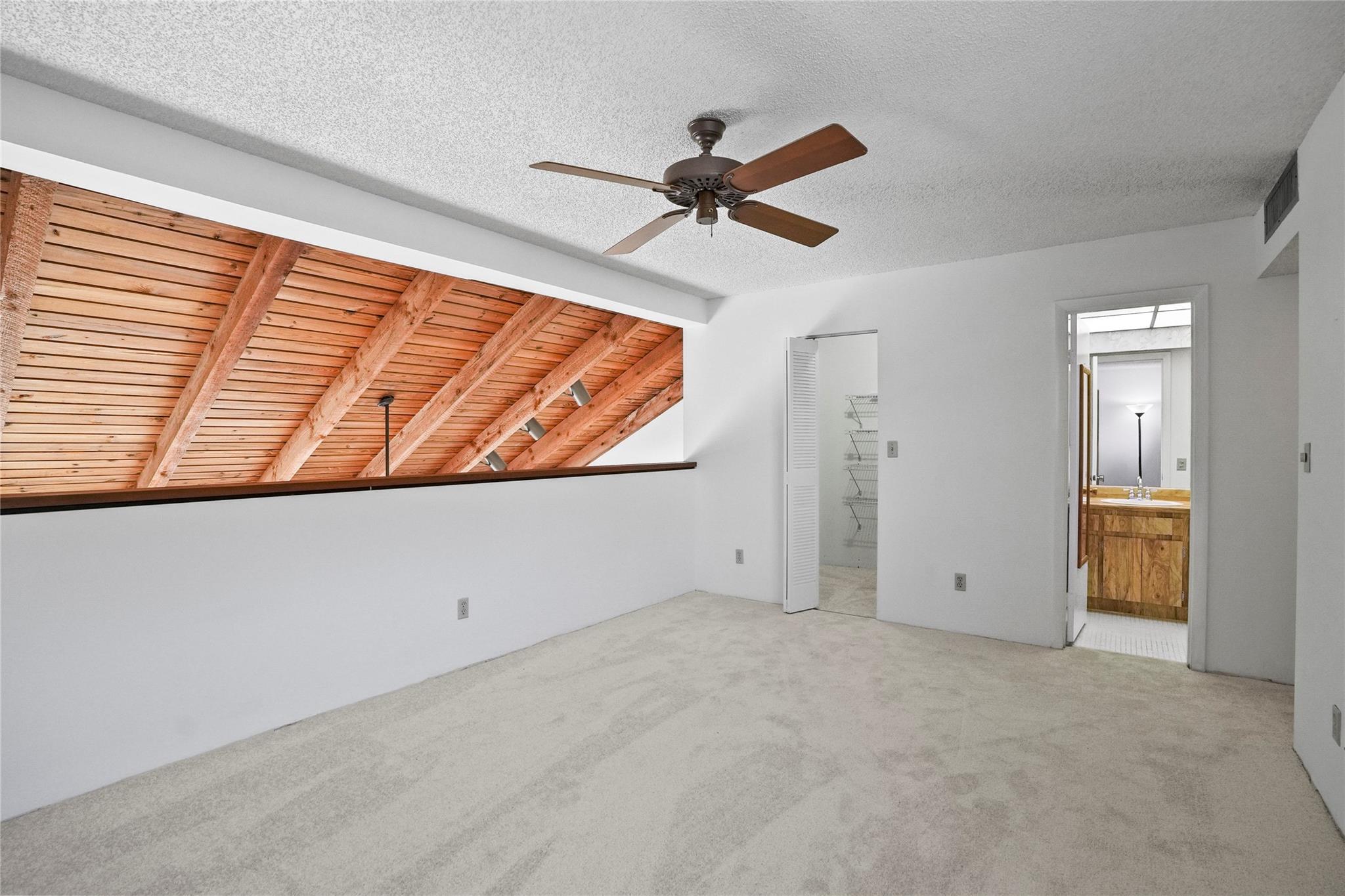 Villas West - Residential