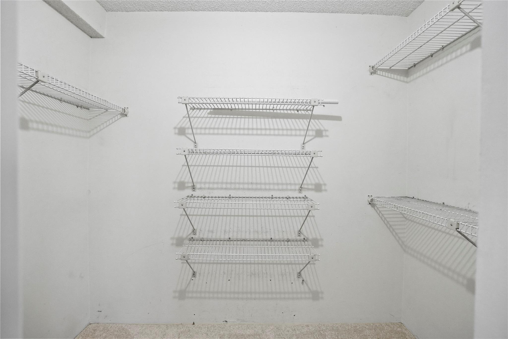 Villas West - Residential