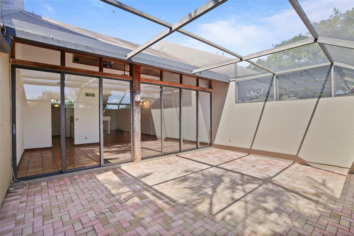 Villas West - Residential