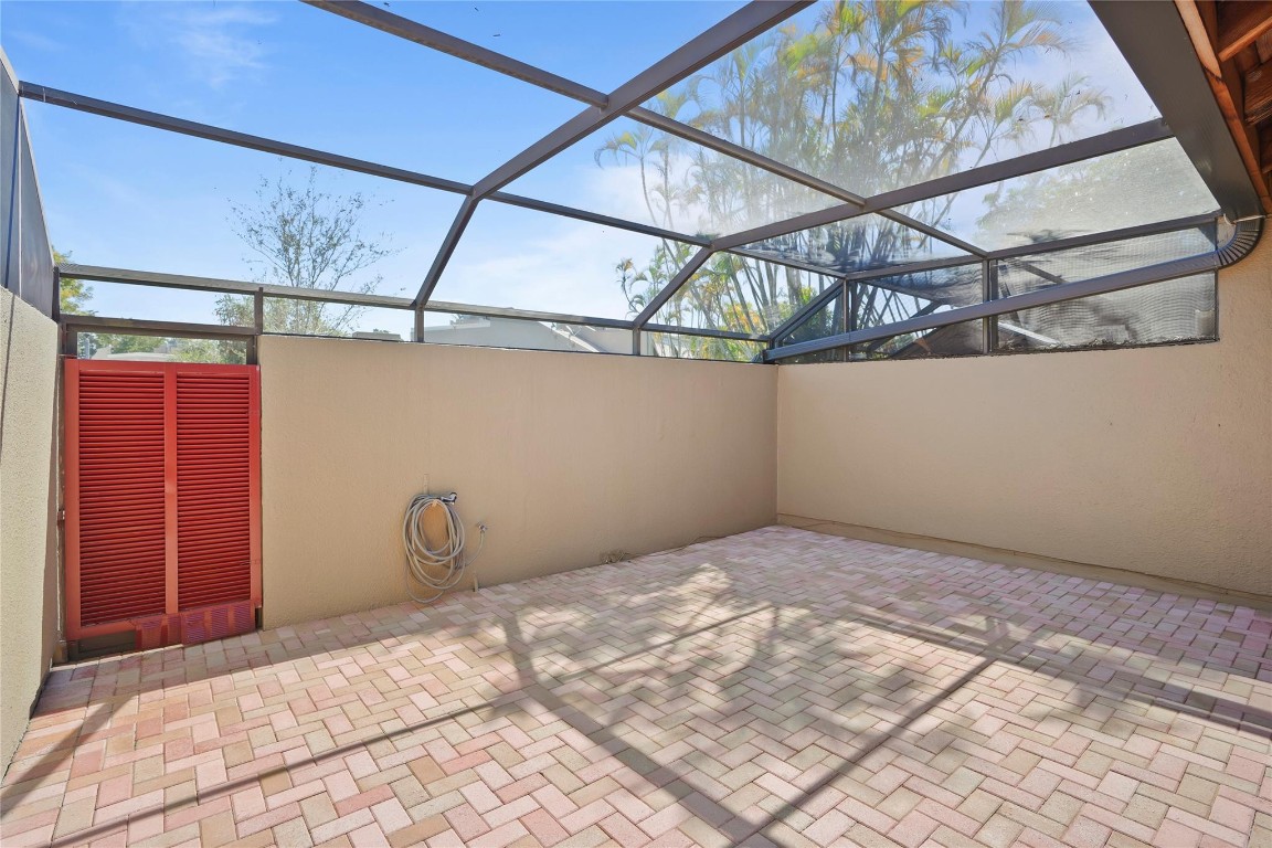 Villas West - Residential