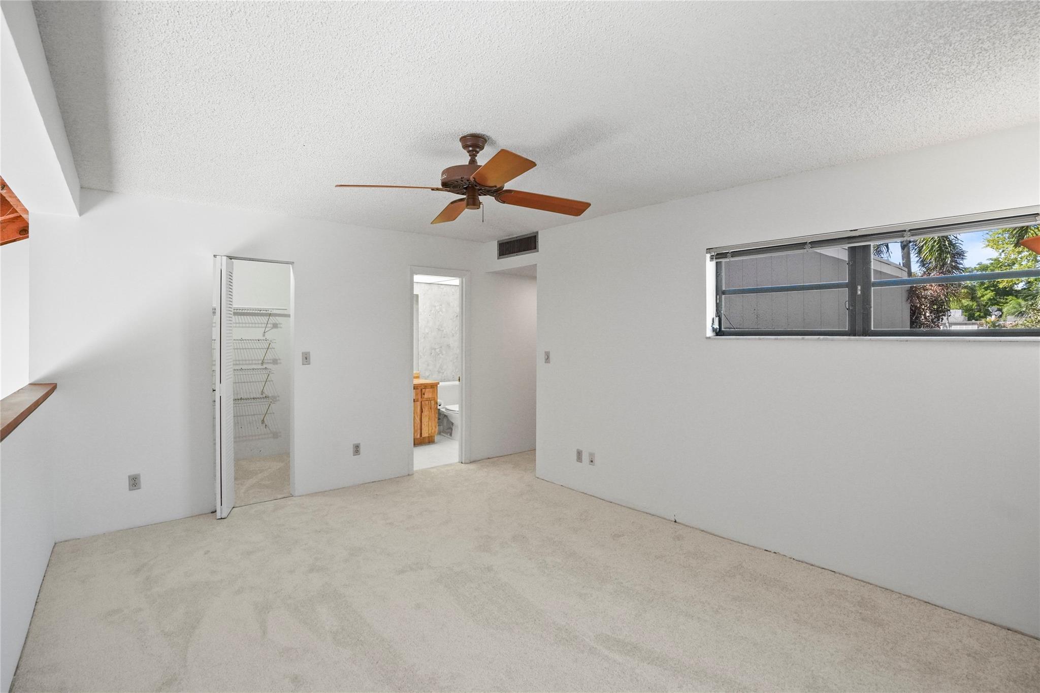 Villas West - Residential