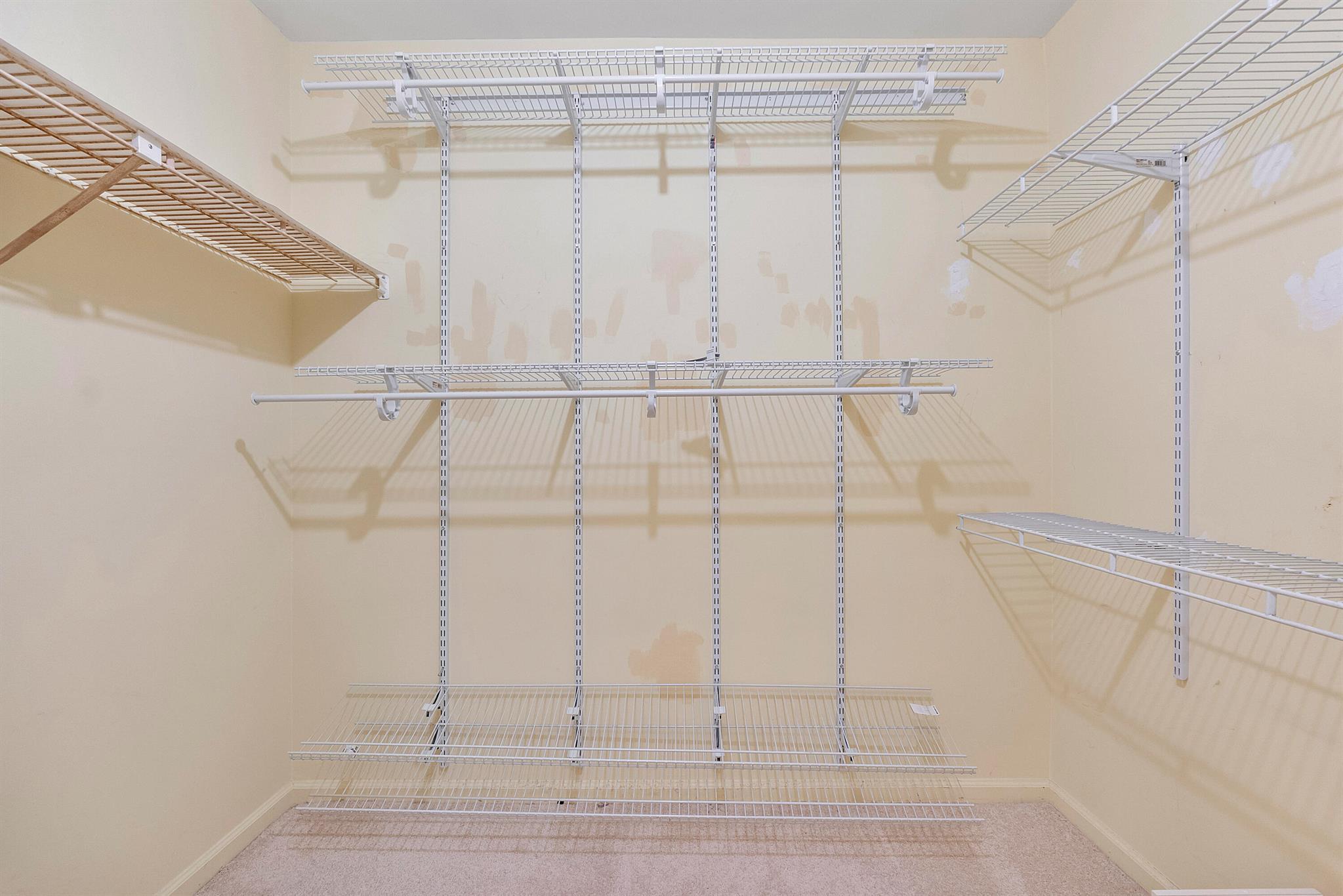 LIMETREE CONDO - Residential