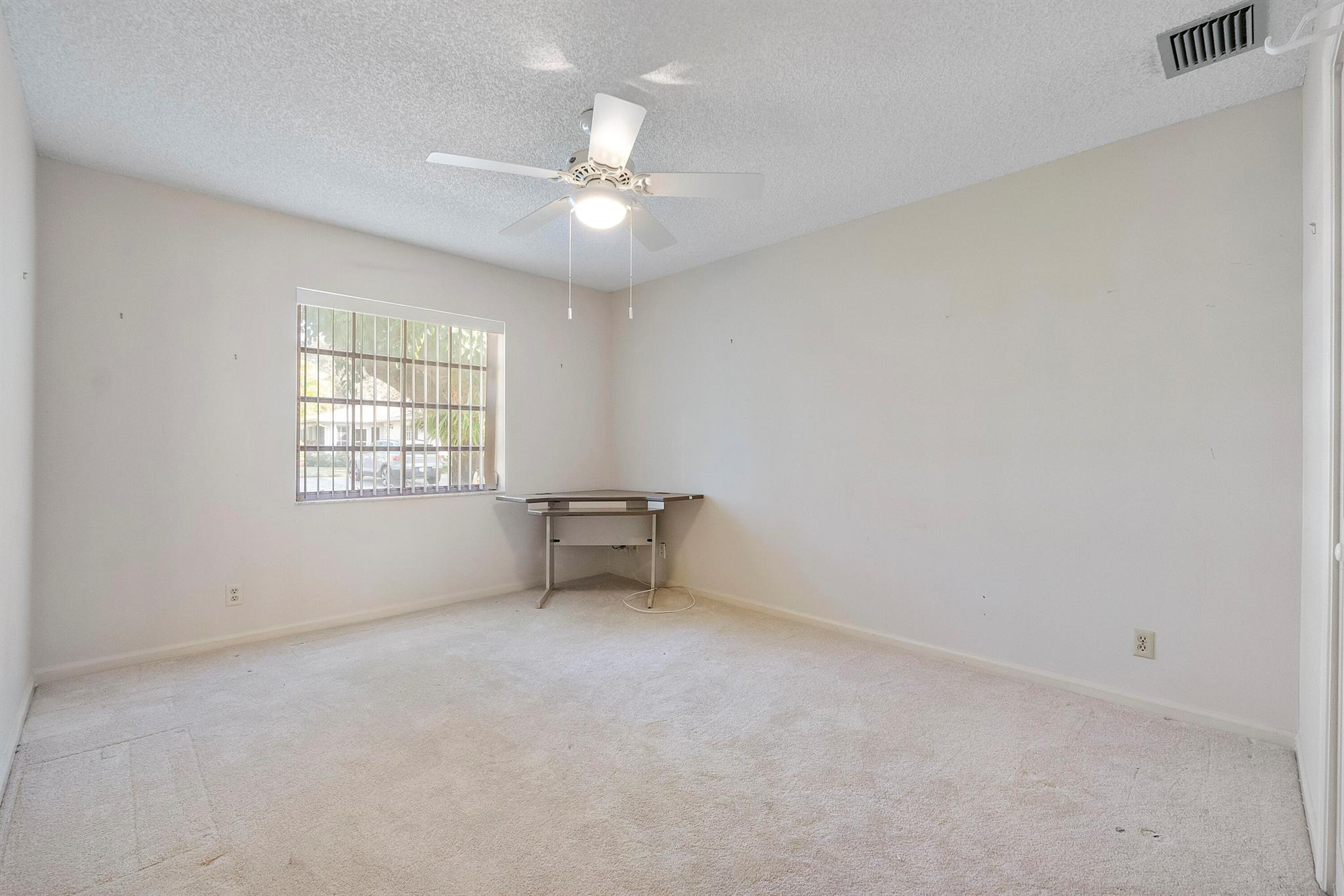 LIMETREE CONDO - Residential