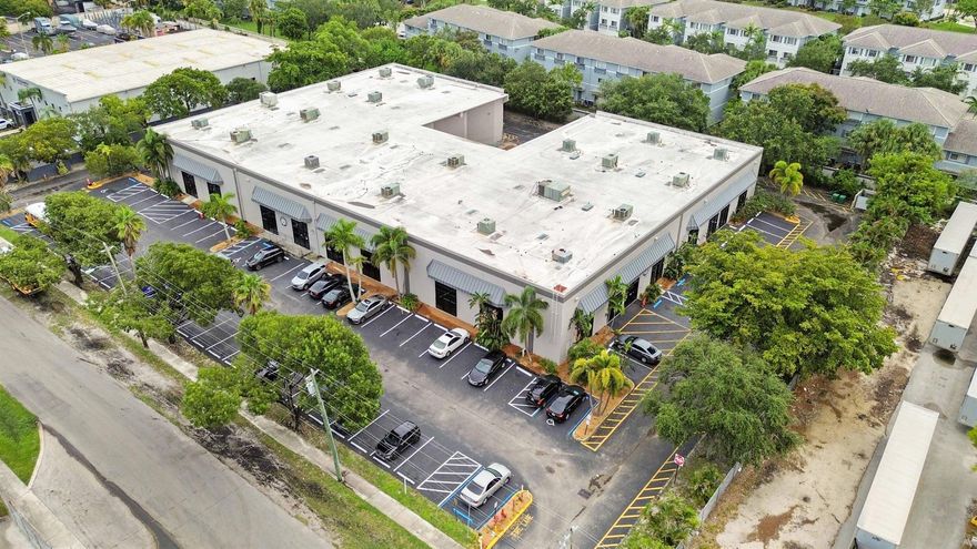 This is a single tenant Triple Net Lease NNN  Tenat pays all expenses