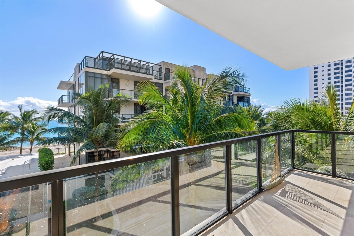 Sage Beach - Residential