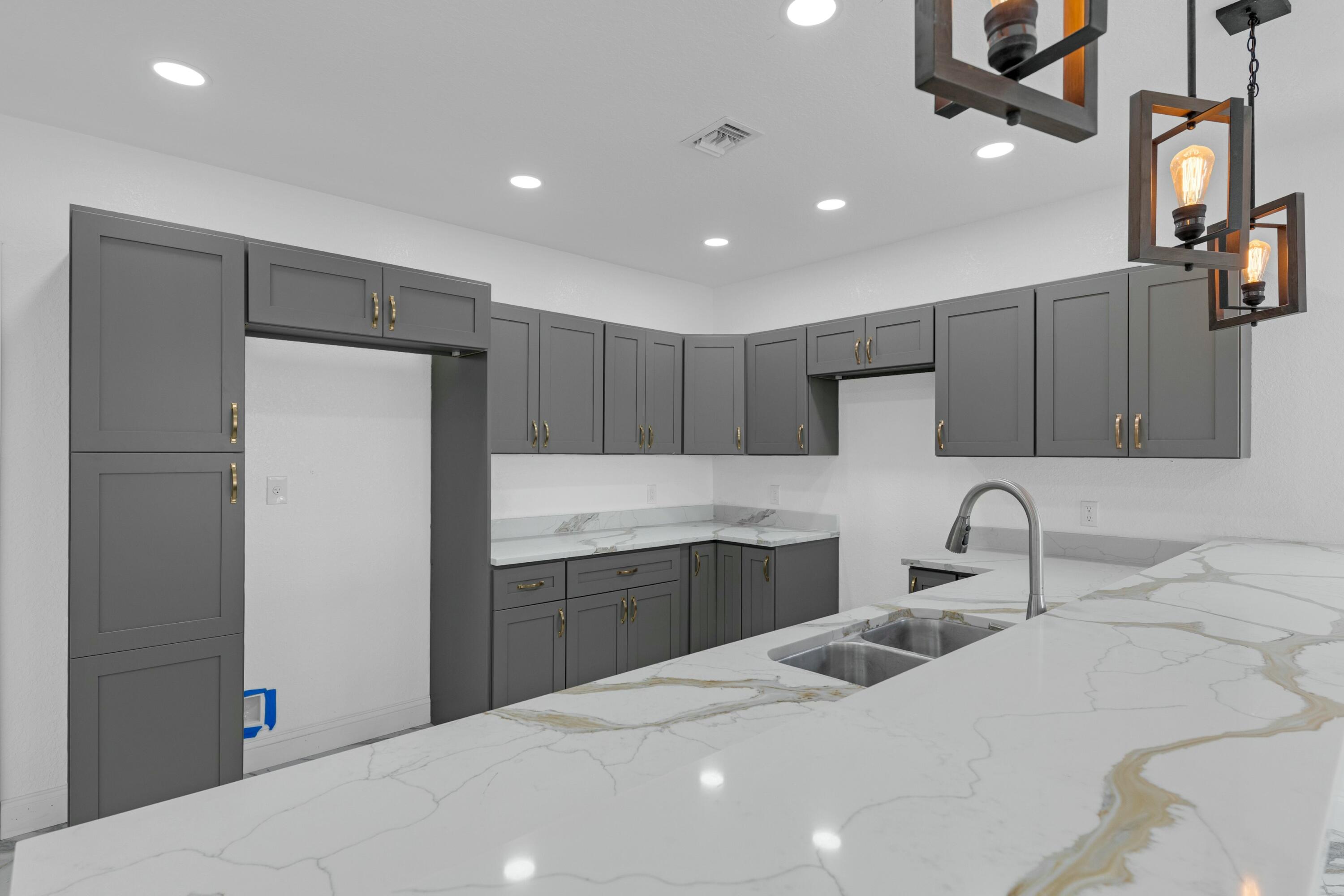 WASHINGTON PARK THIRD ADD - Residential Lease