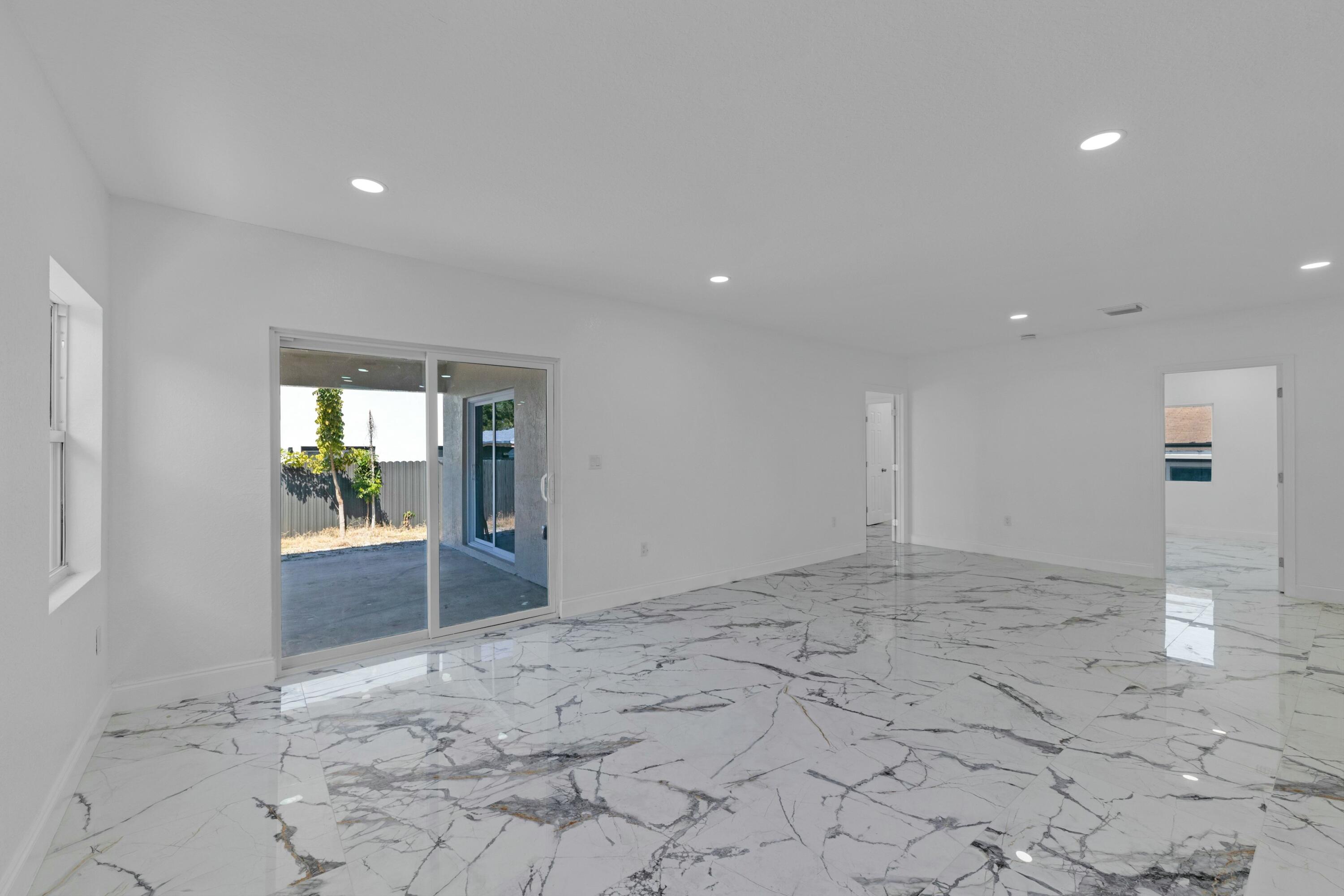 WASHINGTON PARK THIRD ADD - Residential Lease