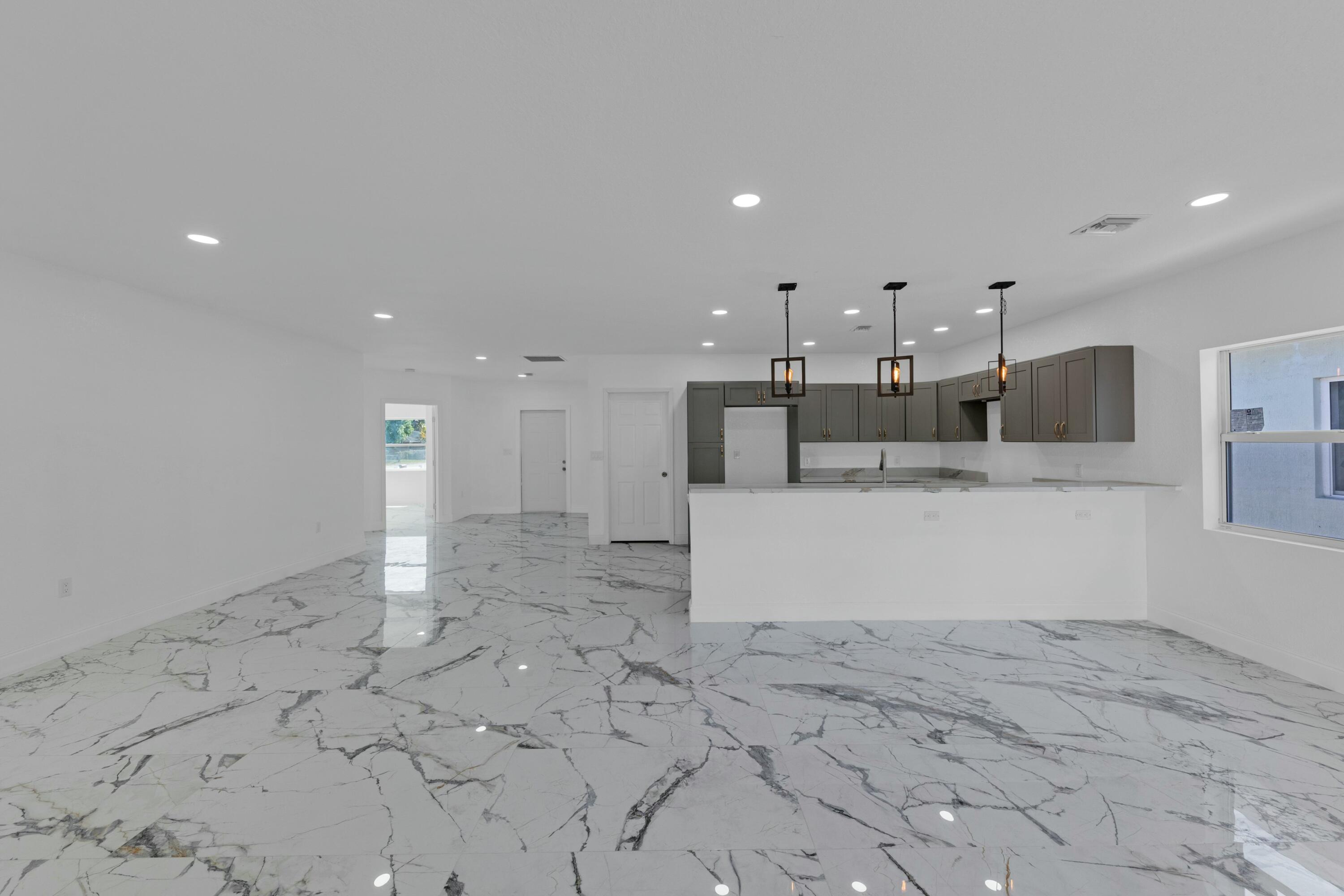 WASHINGTON PARK THIRD ADD - Residential Lease