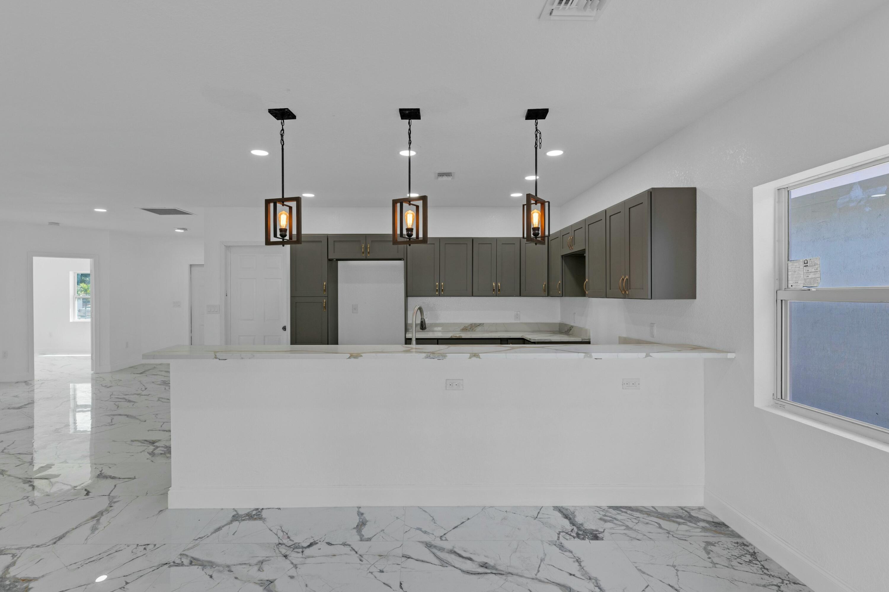 WASHINGTON PARK THIRD ADD - Residential Lease