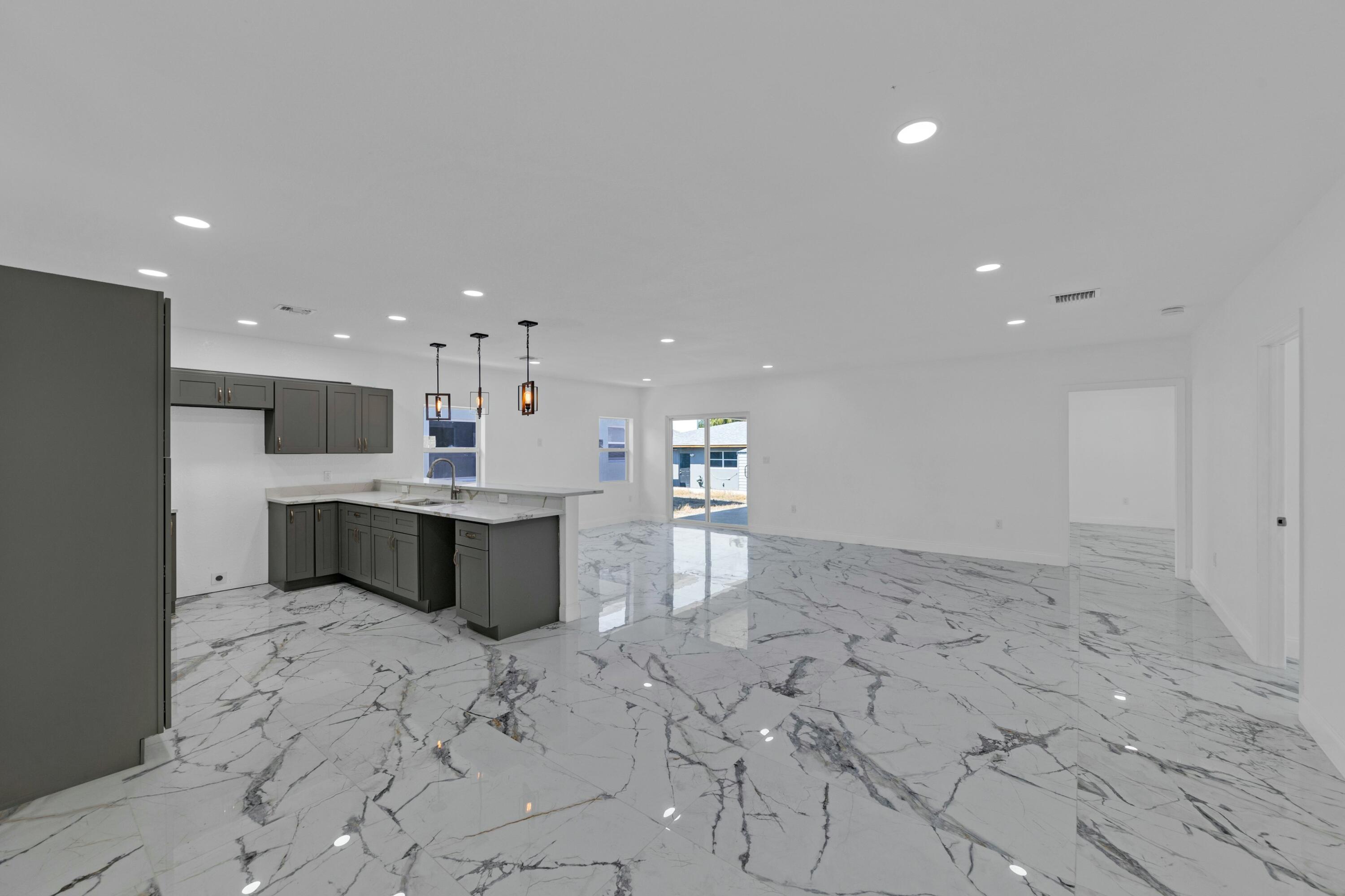 WASHINGTON PARK THIRD ADD - Residential Lease