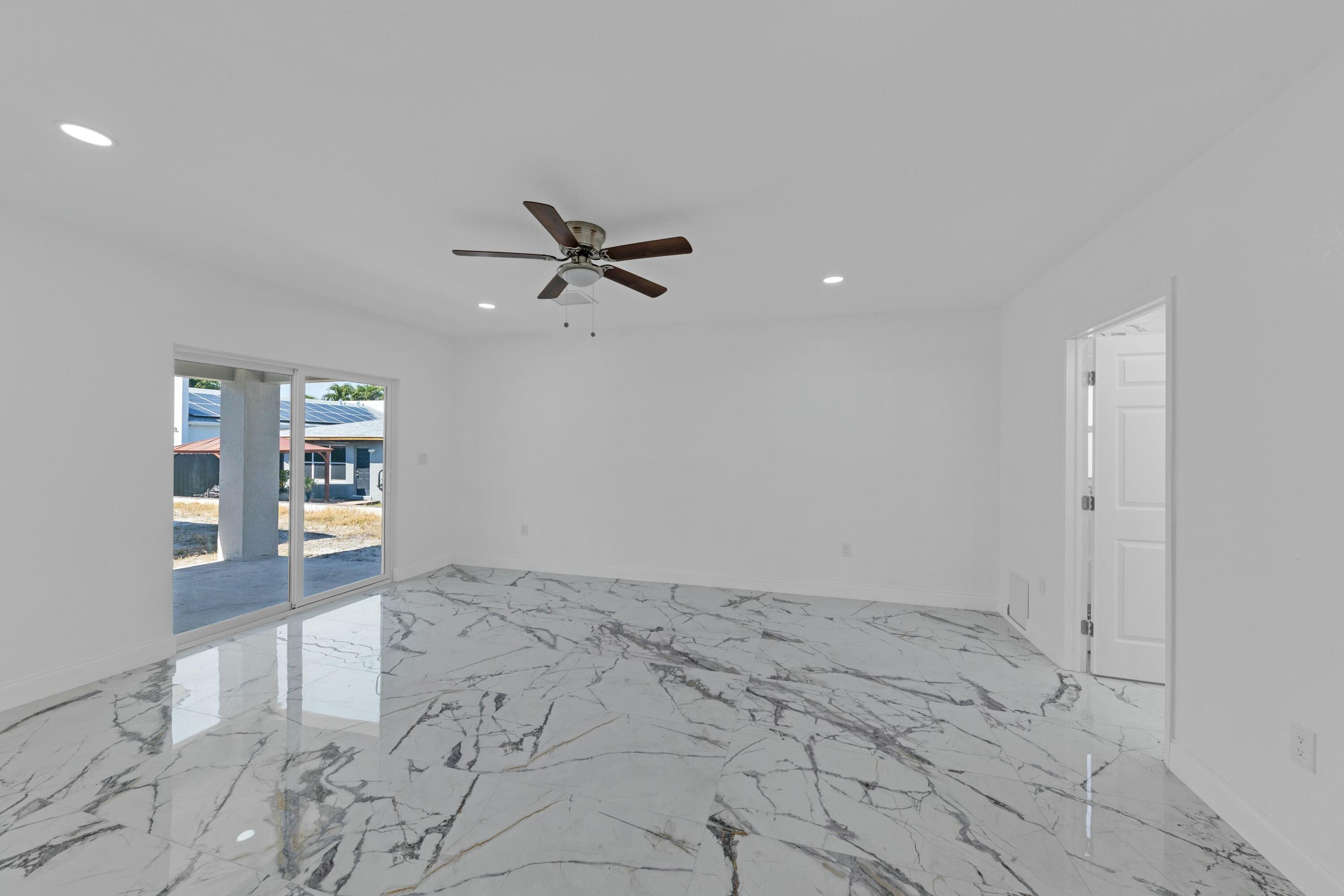 WASHINGTON PARK THIRD ADD - Residential Lease