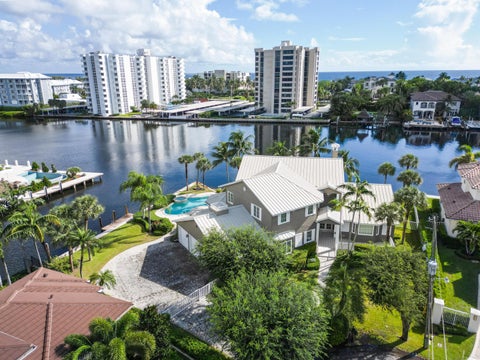 Tiny photo for 975 DOGWOOD Drive, Delray Beach, FL 33483 (MLS # B26089541)