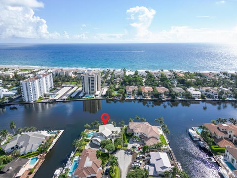 Tiny photo for 975 DOGWOOD Drive, Delray Beach, FL 33483 (MLS # B26089541)