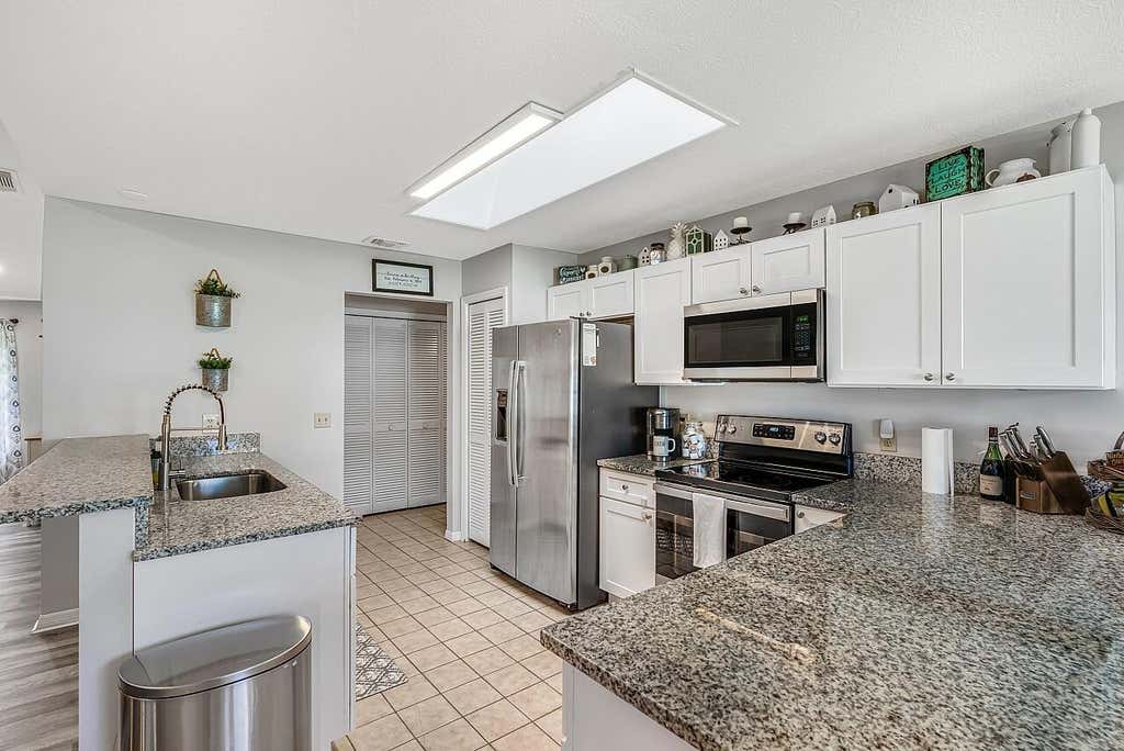Photo of 761 SE Fallon Drive, Port Saint Lucie, FL 34983 (MLS # R11076916)