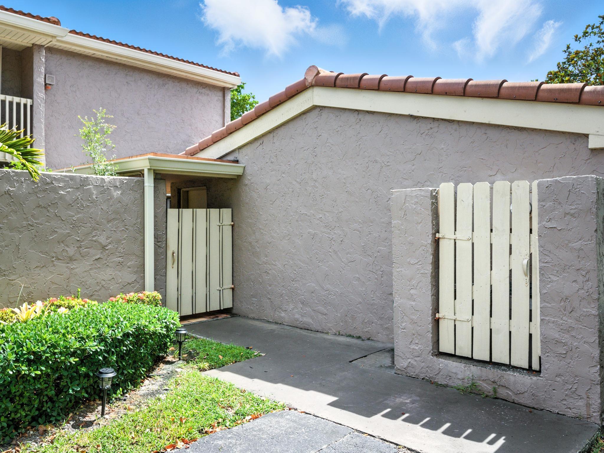203 Bonnie Brae Way 34