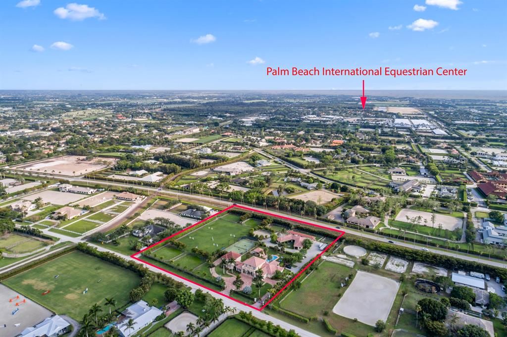 SADDLE TRAIL PARK OF WELLINGTON - Residential