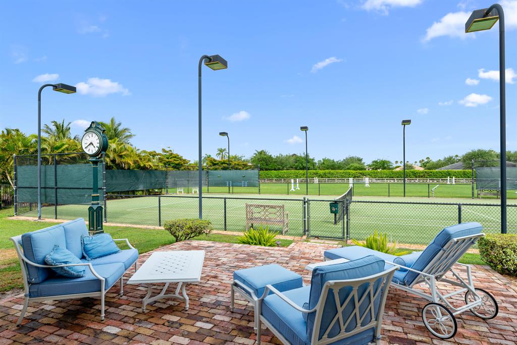 SADDLE TRAIL PARK OF WELLINGTON - Residential