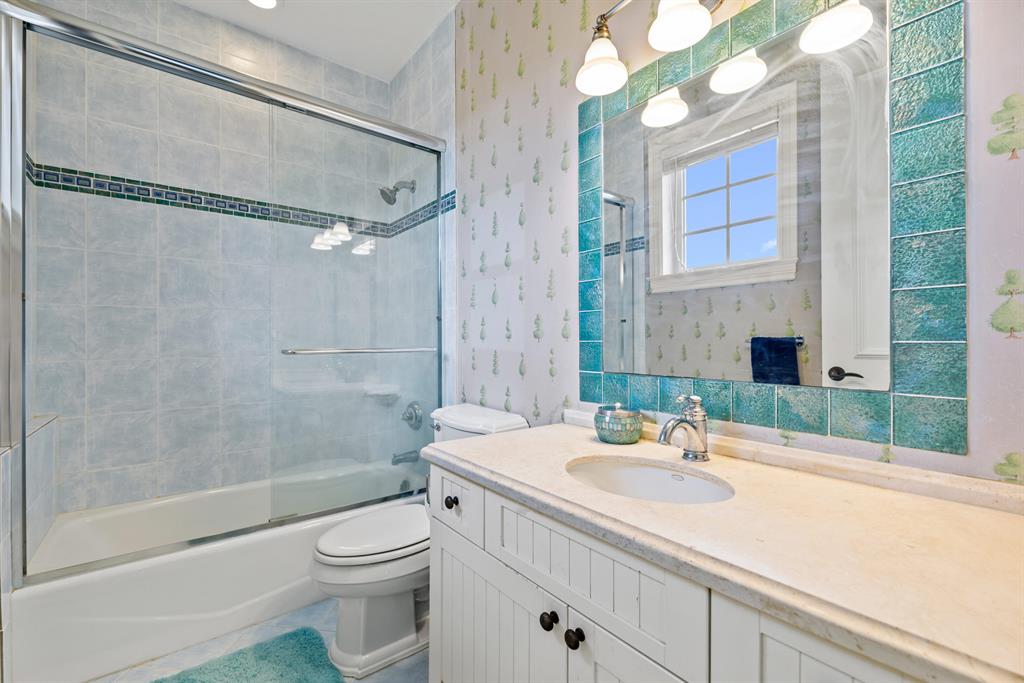 SADDLE TRAIL PARK OF WELLINGTON - Residential