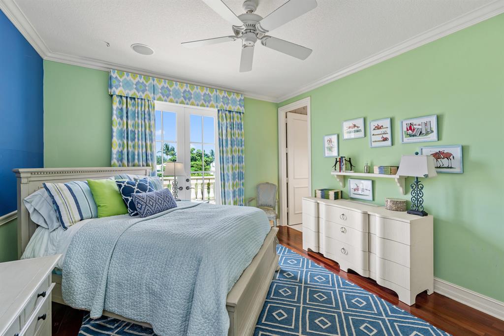 SADDLE TRAIL PARK OF WELLINGTON - Residential