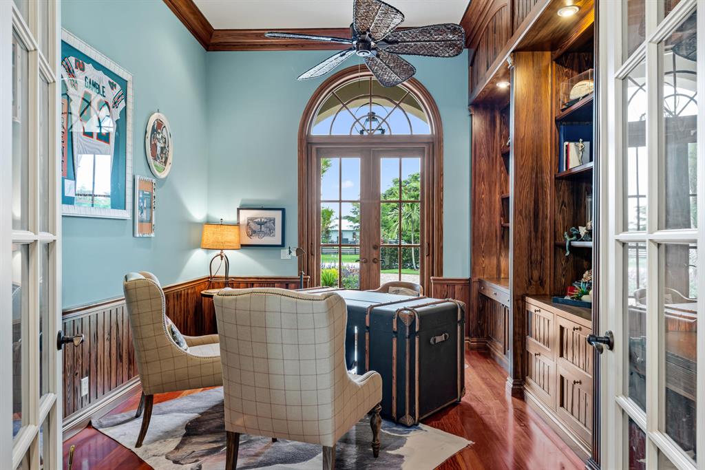 SADDLE TRAIL PARK OF WELLINGTON - Residential