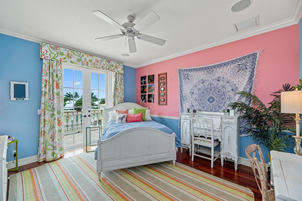 SADDLE TRAIL PARK OF WELLINGTON - Residential