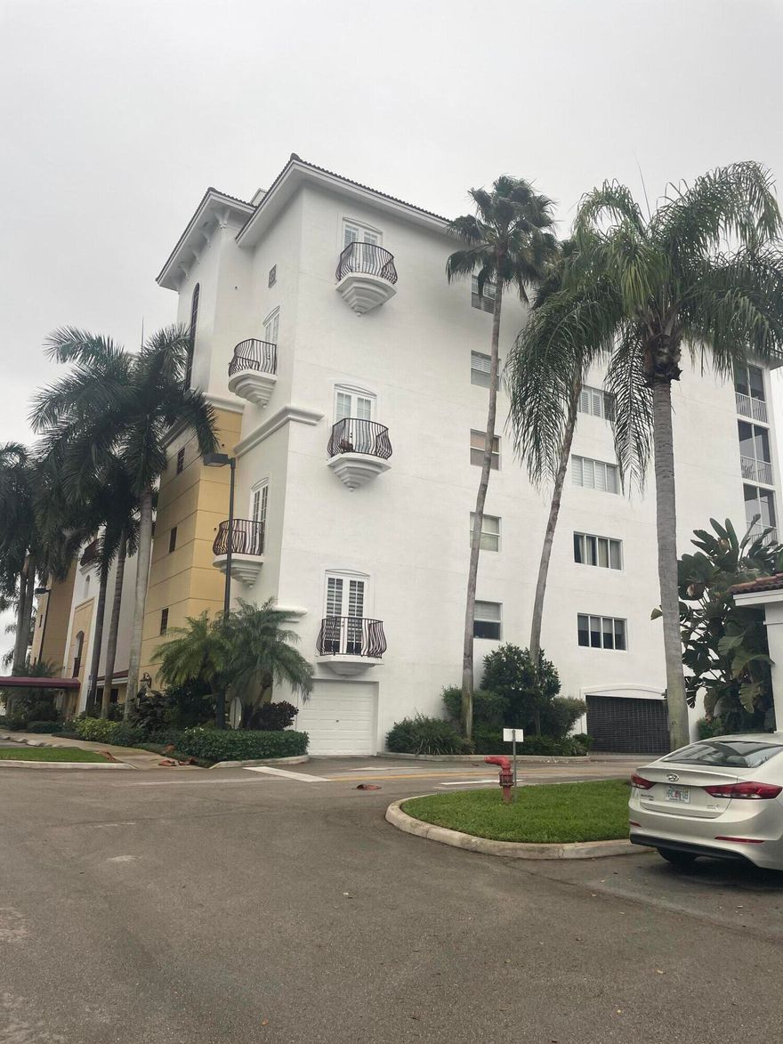 Spacious modern condo with large covered balcony and a beautiful view. Three bedrooms, two full bathrooms, eat-in-kitchen, laundry/storage room. Freshly painted, brand new carpet.  Automated gate for security and a gorgeous community pool.  Convenient location, close to beaches, shopping, commute. Best Boca schools.