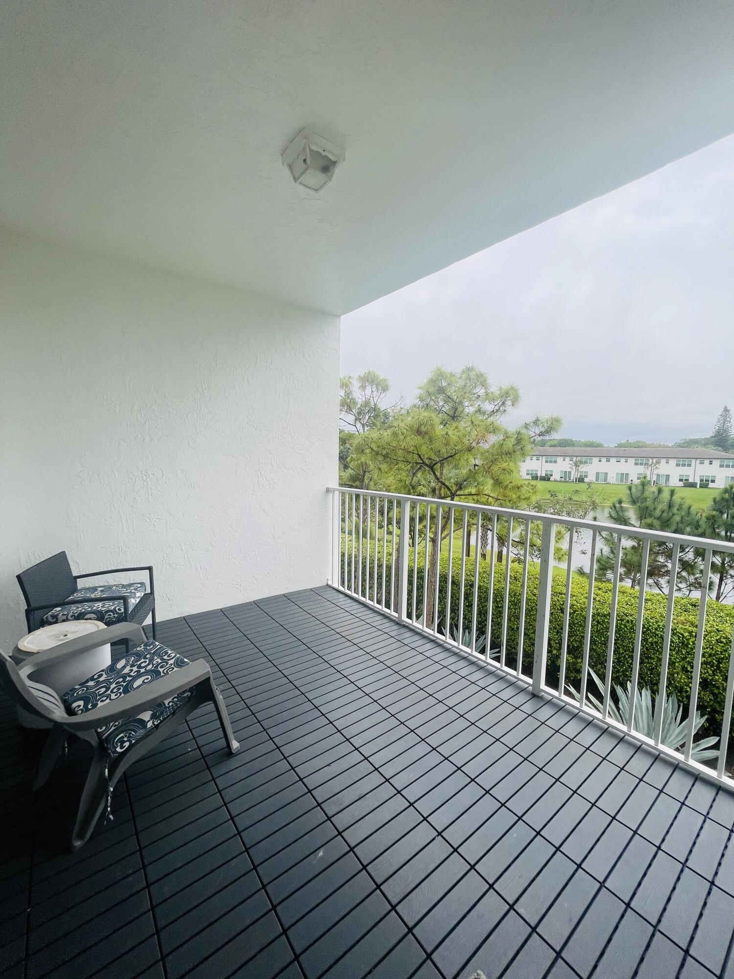 CORONADO AT BOCA RATON CONDO - Residential Lease