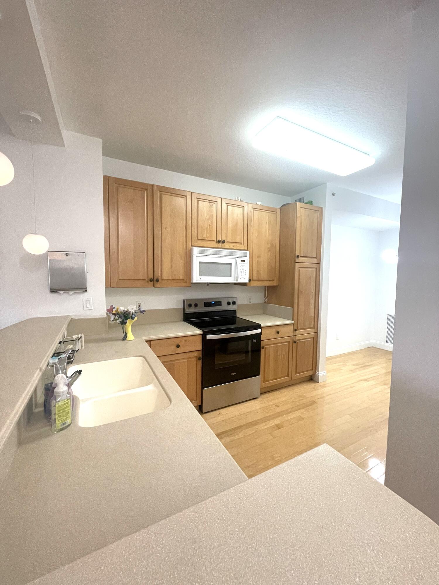 CORONADO AT BOCA RATON CONDO - Residential Lease