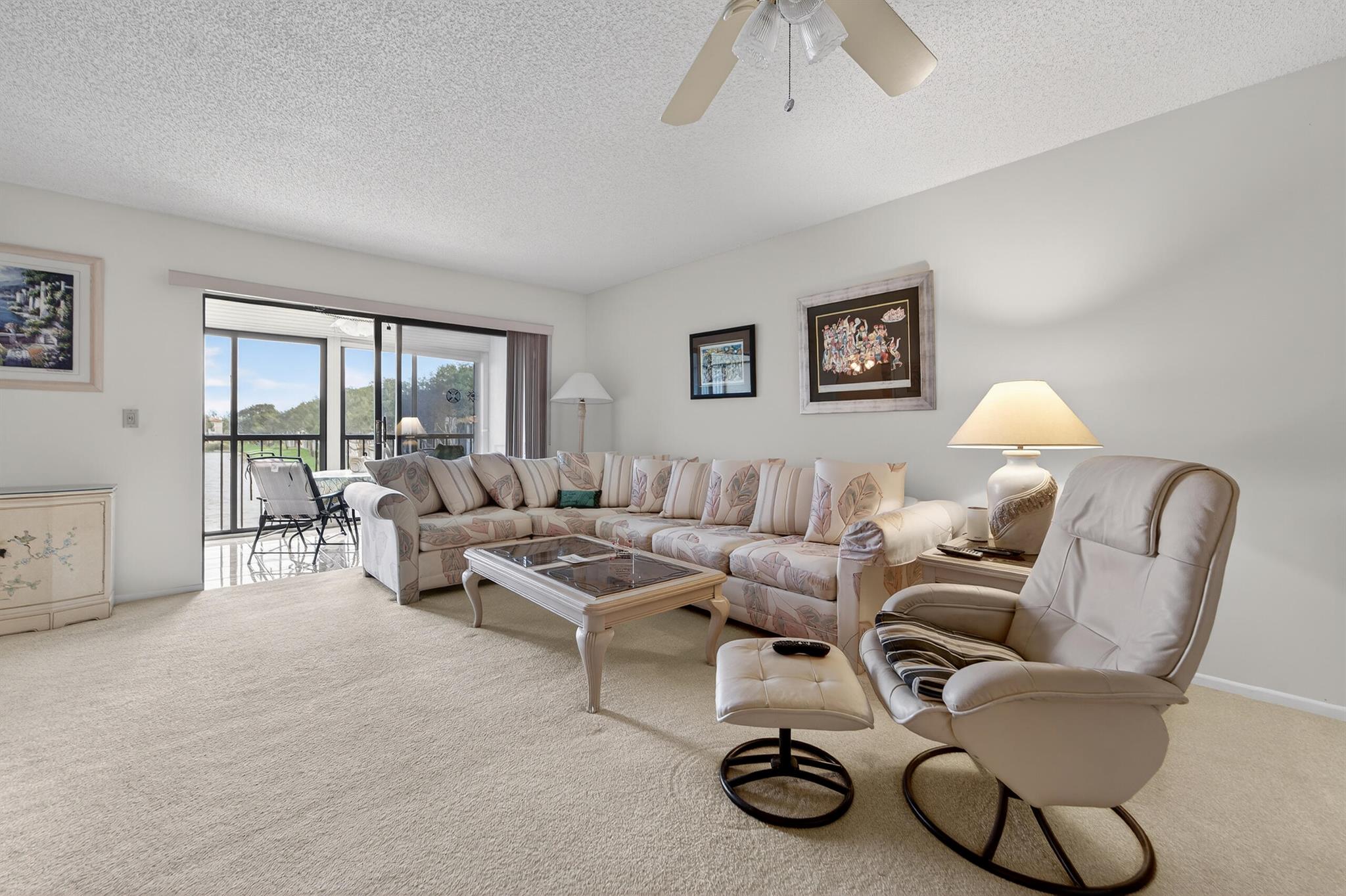 HUNTINGTON POINTE - Residential