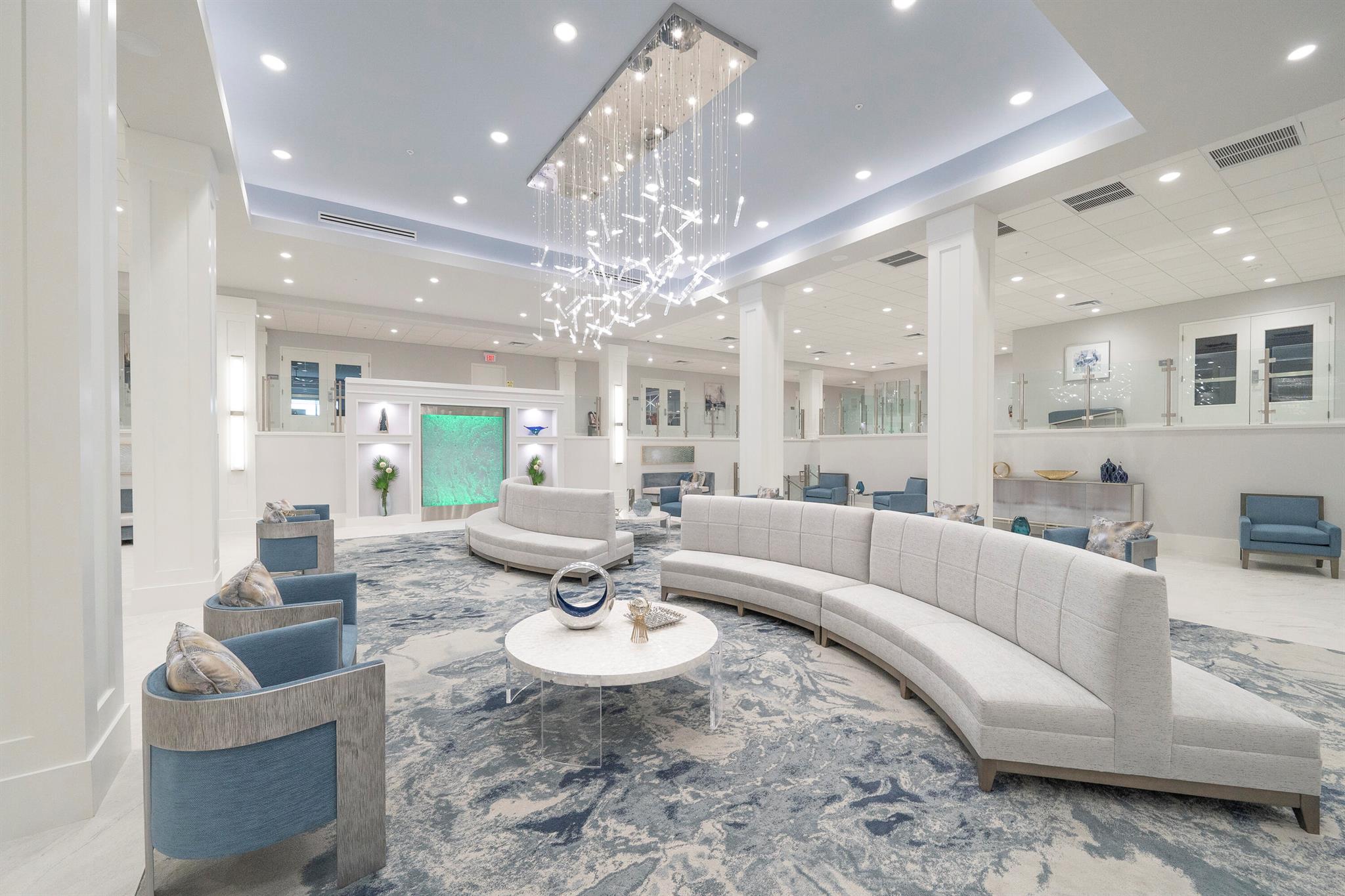 HUNTINGTON POINTE - Residential