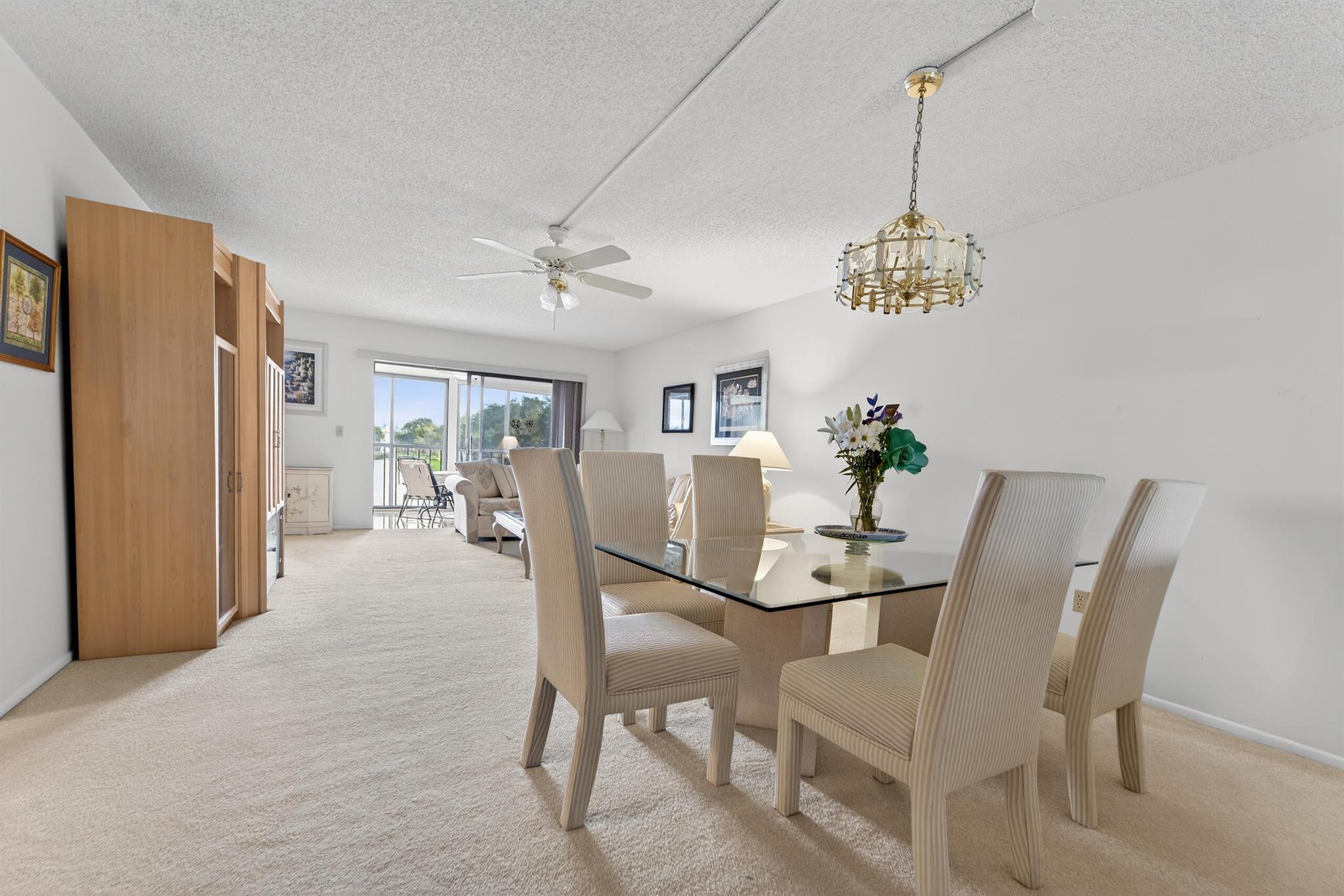 HUNTINGTON POINTE - Residential