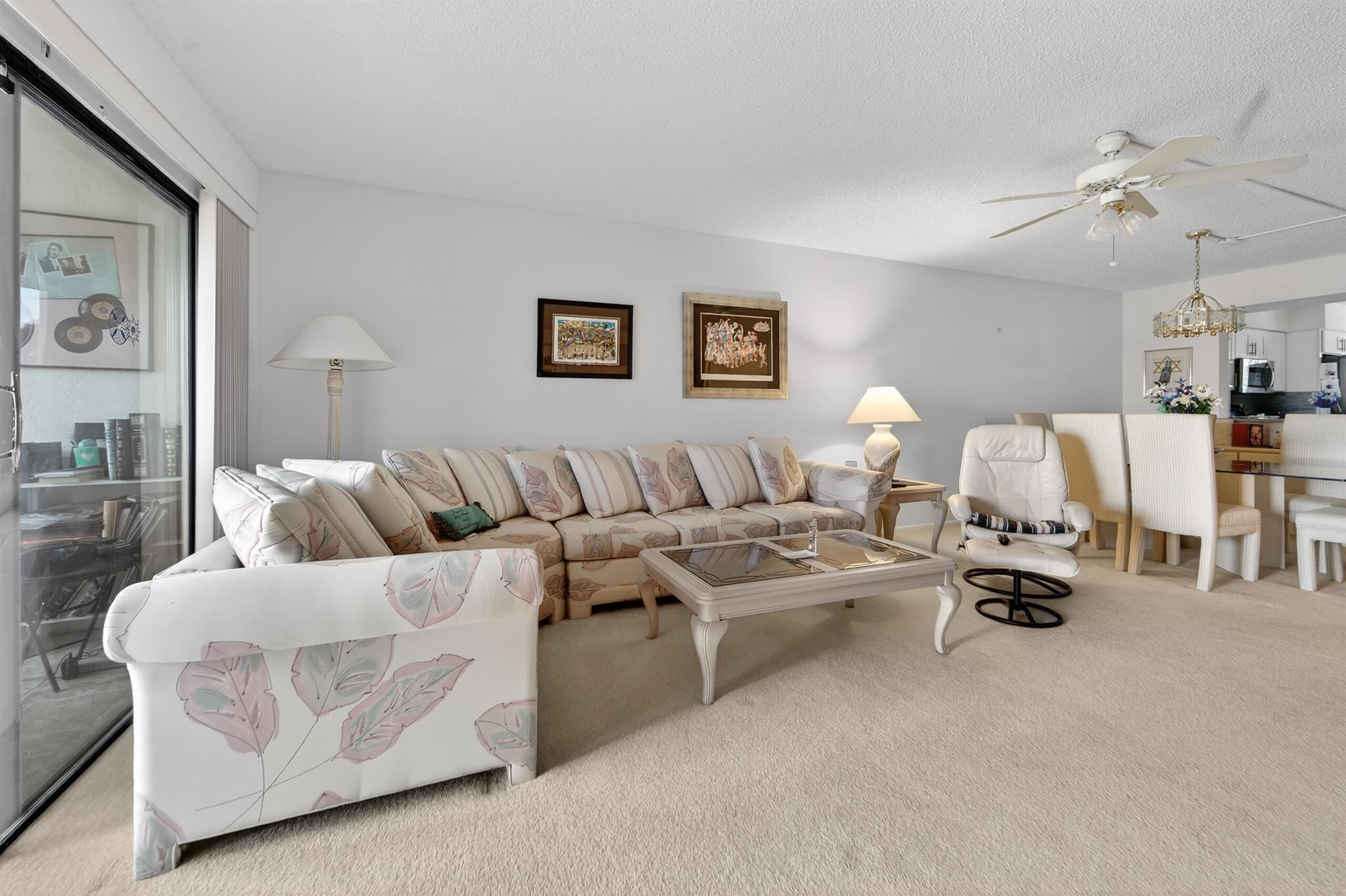 HUNTINGTON POINTE - Residential