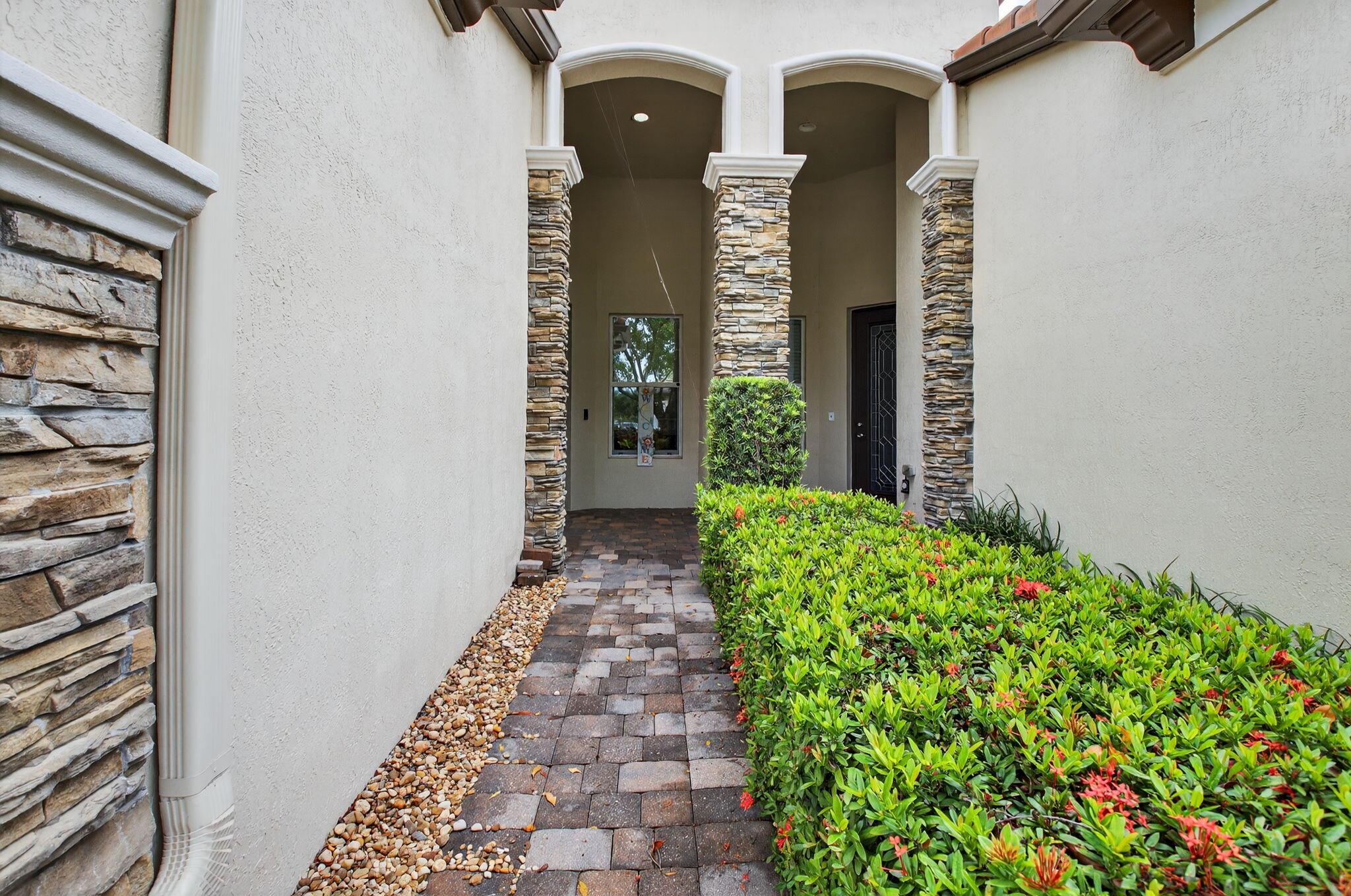 7701 La Zagara Place