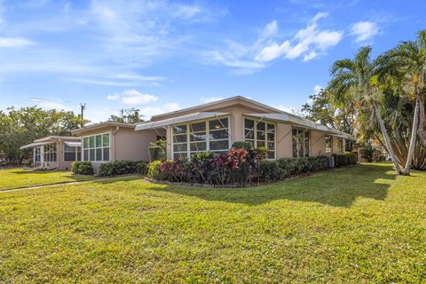 1282 High Point Place S D Delray Beach FL 33445