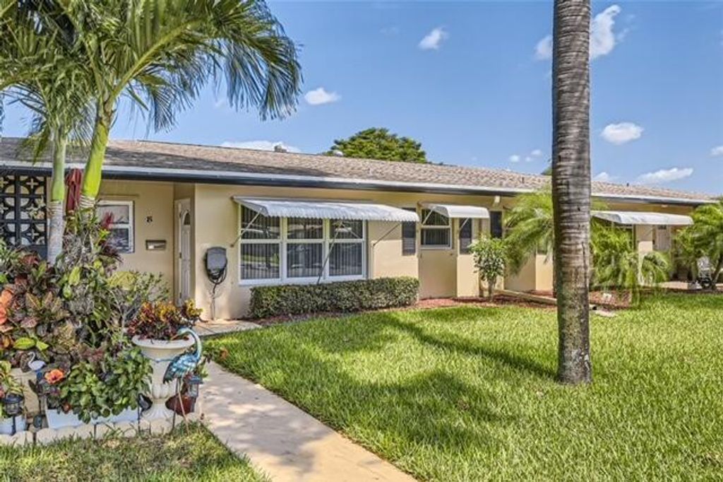Photo of 855 North Drive #B, Delray Beach, FL 33445 (MLS # R11029136)