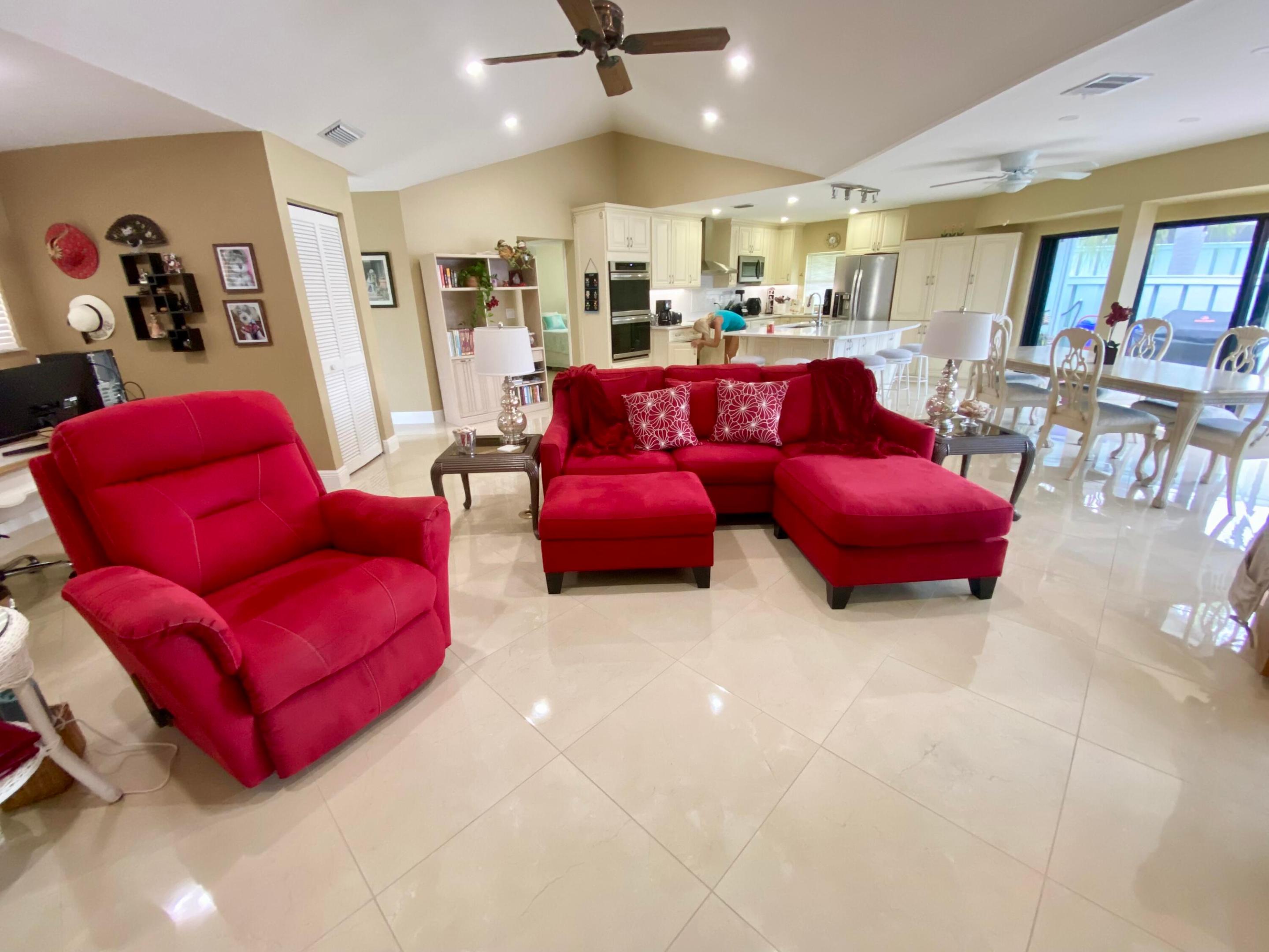 BELLA VISTA - Residential Lease