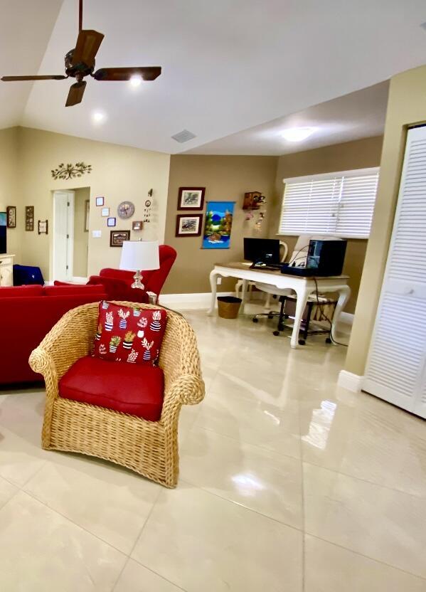 BELLA VISTA - Residential Lease