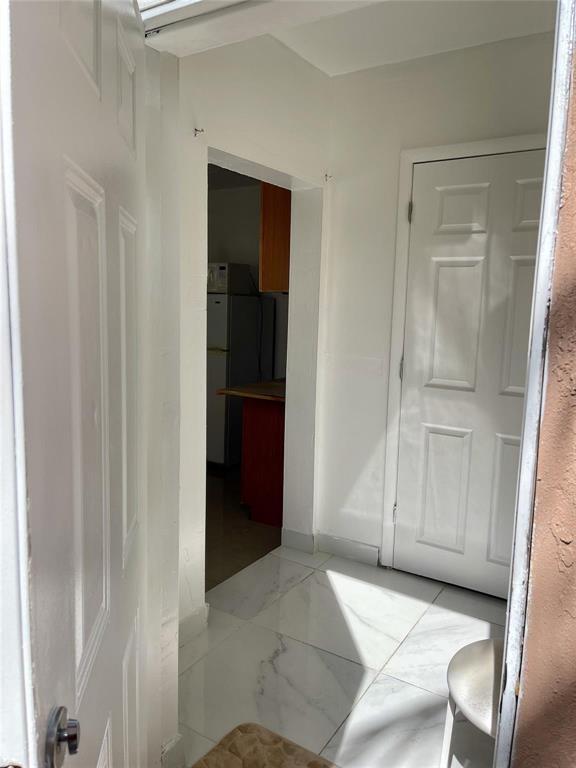 BROADVIEW PARK SEC 3 - Residential Lease