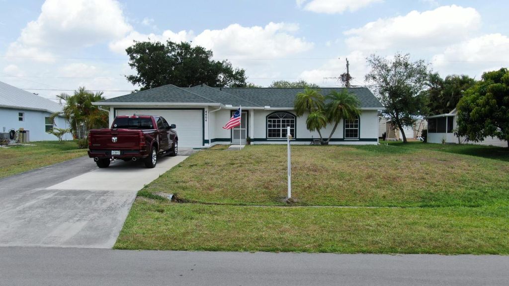 Photo of 4404 NW Brownell Terrace, Port Saint Lucie, FL 34953 (MLS # R10988745)